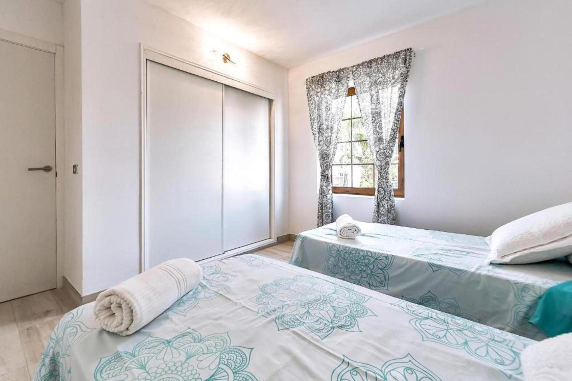 Two Bedroom Apartment In Playa De Las Americas, Free Wifi Экстерьер фото